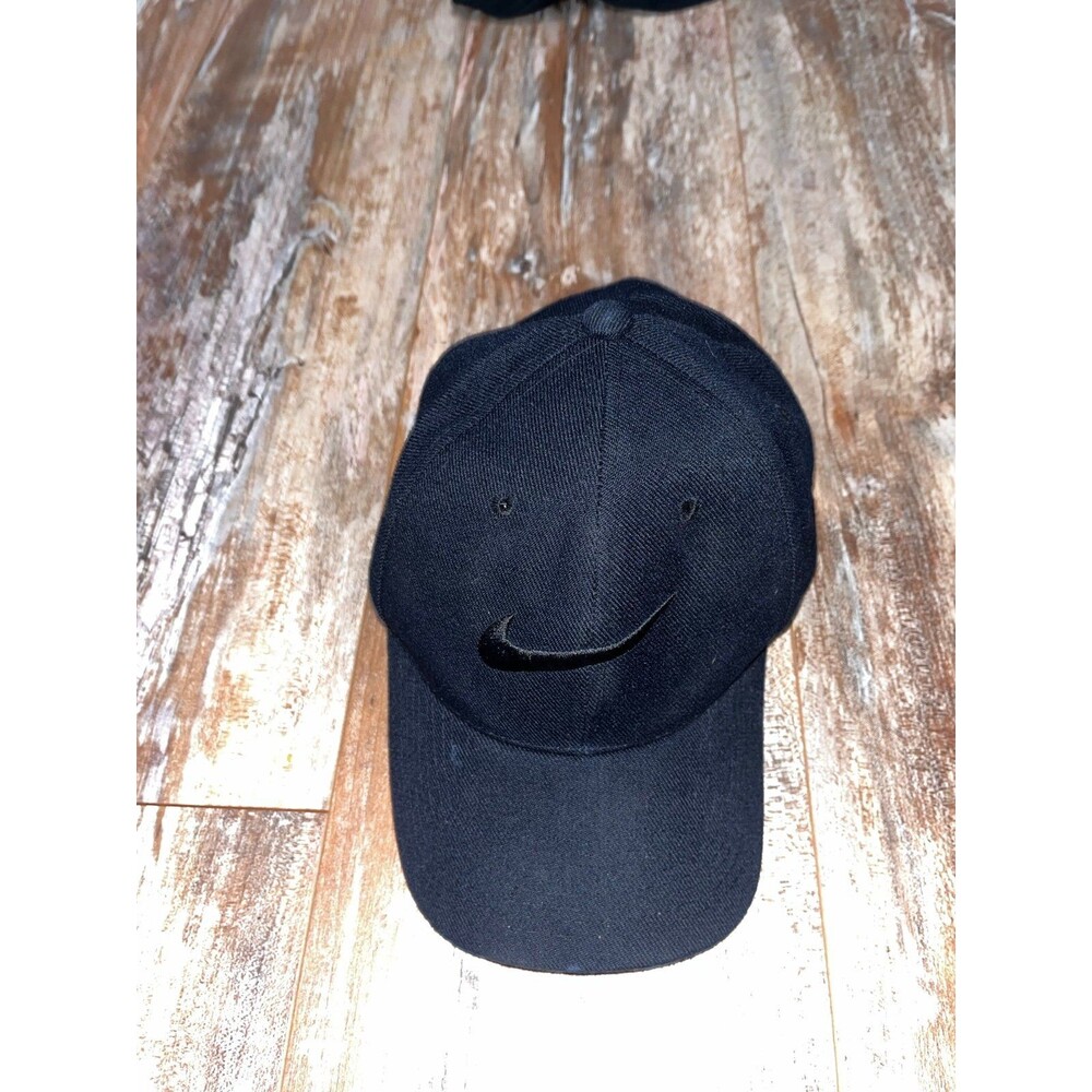 Nike Hat Cap Fitted Mens One Size Black Classic99 Dri-FIT Golf Swoosh Logo